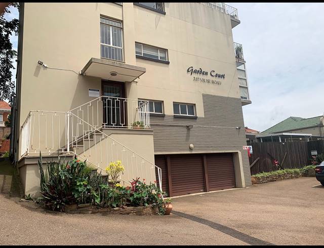 1 BEDROOM FLAT FOR SALE IN ESSENWOOD